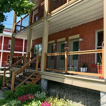 Le 2300 S Appartement Saint-Hyacinthe Buitenkant foto